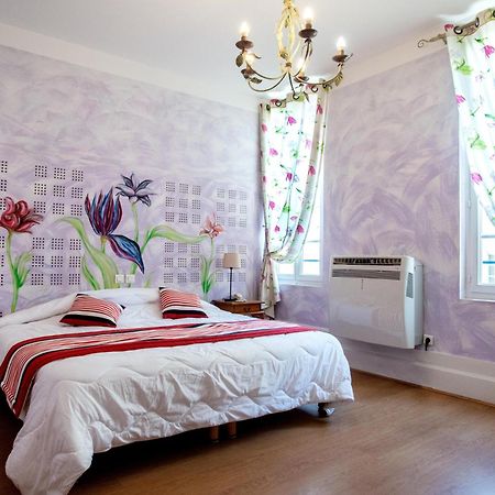 Logis Hotel De La Tour Libourne Luaran gambar